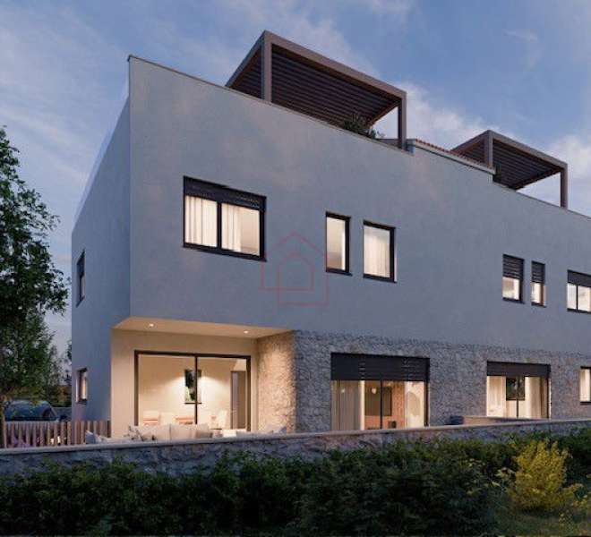 Maisonette-Wohnung auf zwei Etagen mit Dachterrasse und Garten in Murter (im Bau)