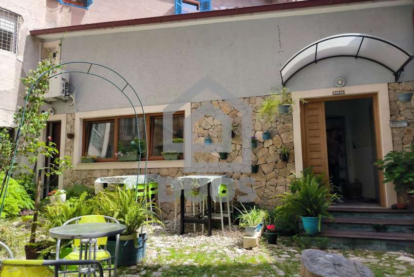 Commercial space / house for sale in Šibenik Video Tour