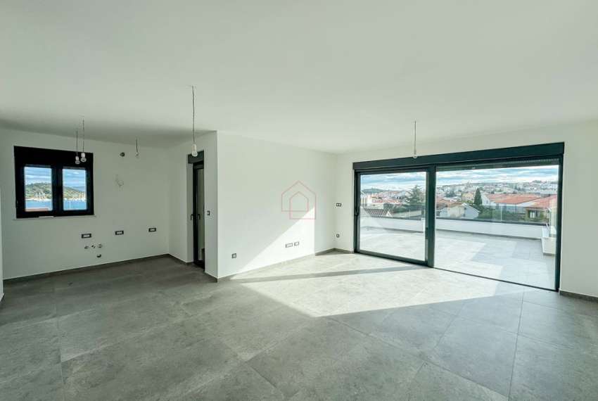 The most beautiful penthouse for sale on the island of Murter with 3 bedrooms. 17