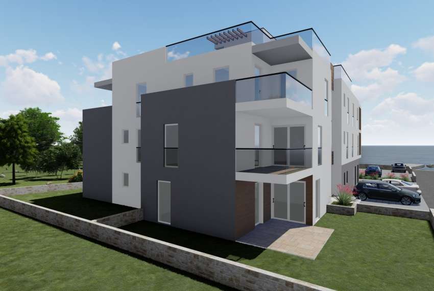 Neubau erste Reihe zum Meer - Srima - Erdgeschosswohnung mit großer Terrasse und Garten