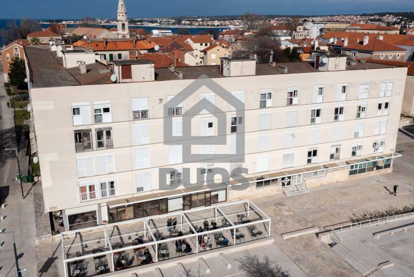 Apartment in a great location on the Zadar Peninsula overlooking the sea and St. Donat 5