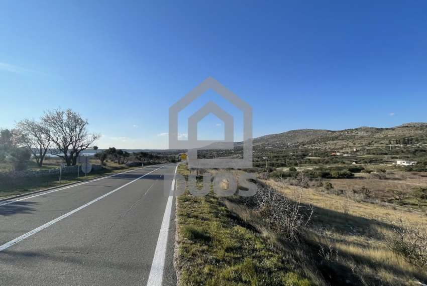 Building land ideal for building two family houses - near Sibenik 1960m2 1