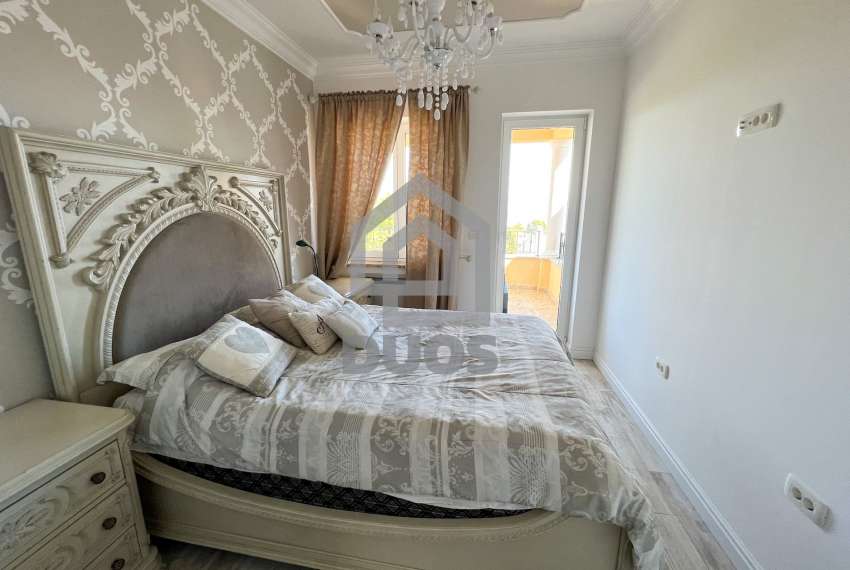 Lovran - Beautifully decorated villa with a spacious garden and a total of 4 apartments and one flat 10